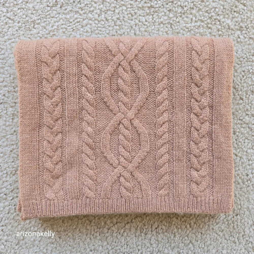 NWOT Caroline Grace Cashmere Tan Cable Knit Scarf